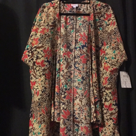 LuLaRoe Tops - Super fun Large Lindsay coverup.